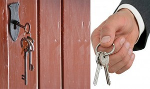 Key-holding services for holiday homes