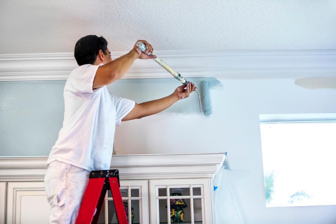 Tips To Hiring The Right Painting Contractor For Your Home - Holiday Home  Times