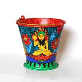 Kitsch the Bucket