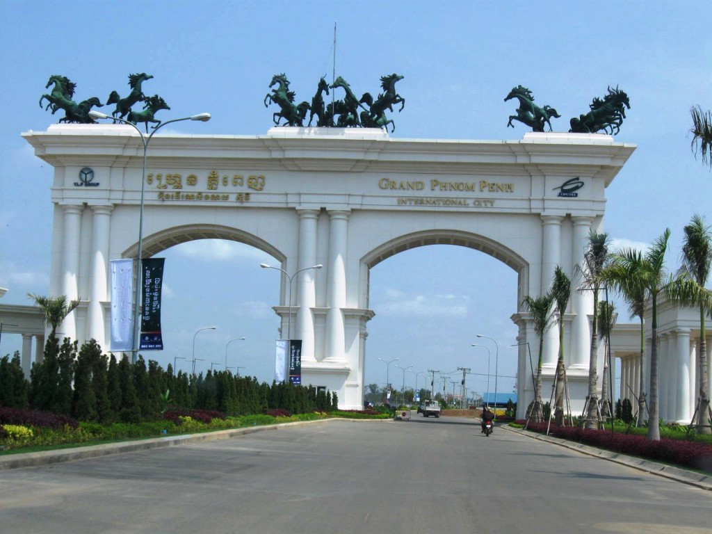 Grand Phnom Penh