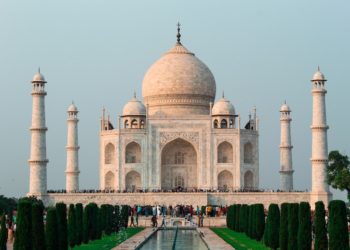 Visit India: A Month-by-Month Guide